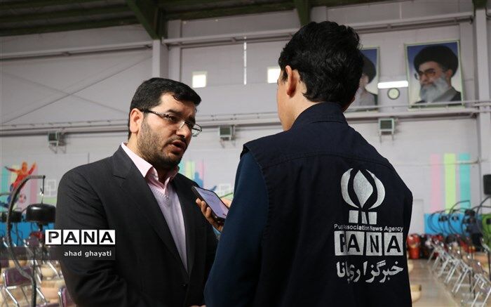 شهرداری پشتیبان دانش آموزان است