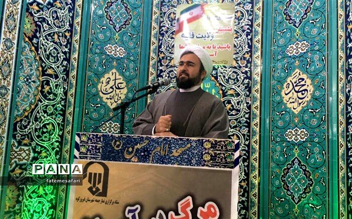 ارتباط وثیقی بین رسالت پاسداران با مکتب امام حسین ( ع) وجود دارد