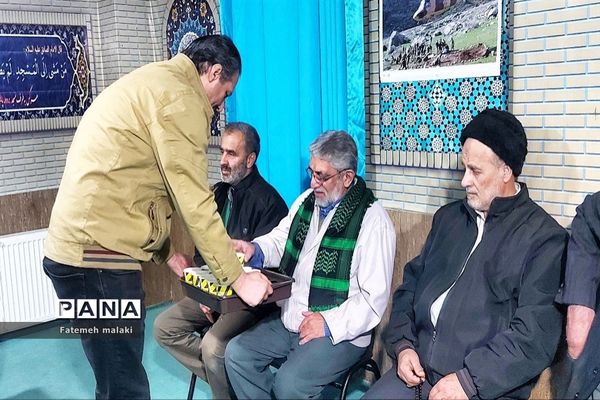 دورهمی رزمندگان و جانبازان دفاع مقدس در ملارد