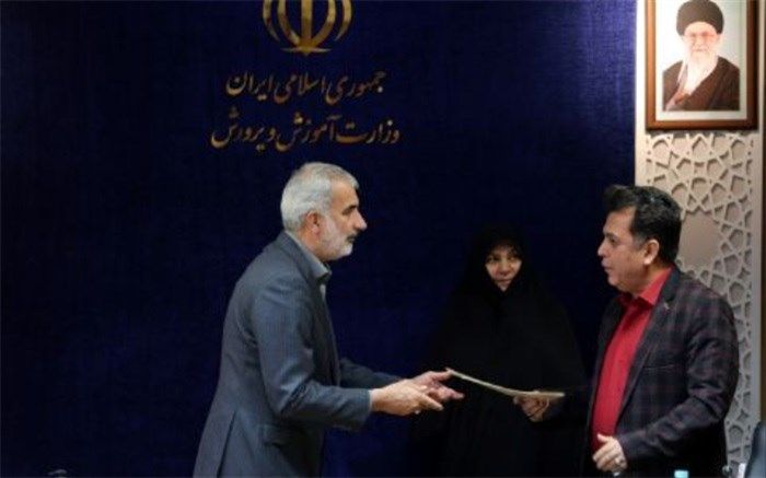 جانبازان معزز و شاغل در آموزش و پرورش تجلیل شدند