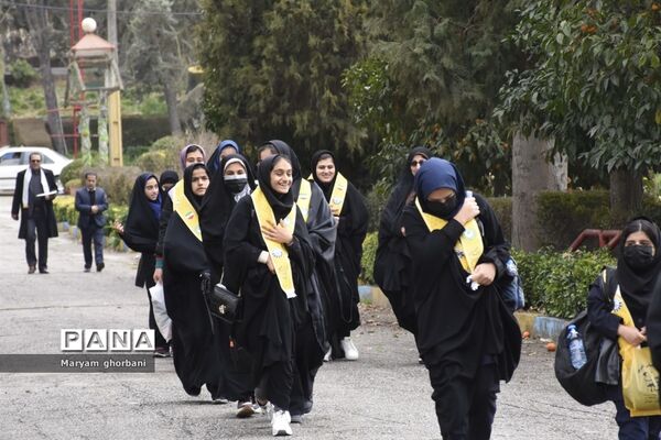 اعزام دانش‌آموزان مازندران به مشهد مقدس