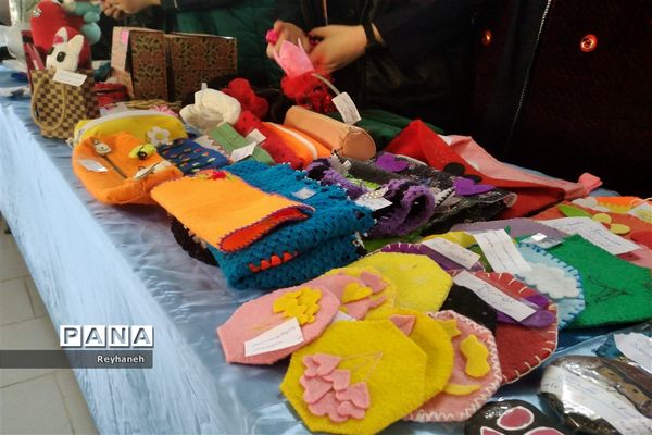 بازارچه کسب و کار دانش‌آموزی در جوادآباد