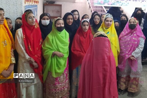 برگزاری نمایشگاه دست‌سازه‌های دانش‌آموزی در شهرکرد