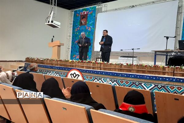 گرامیداشت هفته کانو‌ن‌های فرهنگی و تربیتی درابرکوه