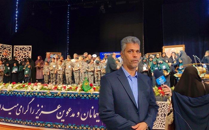 یکی از موضوعات بسیار اساسی در آموزش و پرورش، بحث اخلاقی و تربیتی است