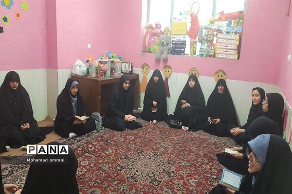 برگزاری مسابقات دانش‌آموزی در رشته حفظ قرآن  منطقه دو تهران