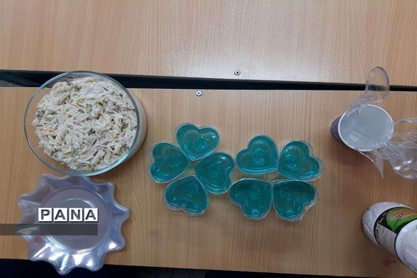 مسابقه پودمان غذا در دبیرستان شهید معمارزاده ناحیه 2 کرج