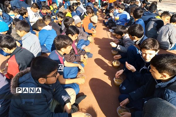 جشن اعیاد شعبانیه در دبستان پسرانه پاسدارن ناحیه یک یزد