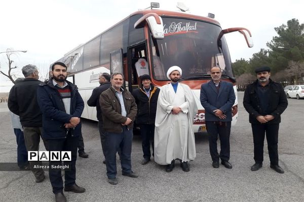 اعزام دانش‌آموزان نایینی برای شرکت در اردوی راهیان نور