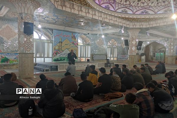 اعزام دانش‌آموزان نایینی برای شرکت در اردوی راهیان نور