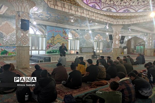 اعزام دانش‌آموزان نایینی برای شرکت در اردوی راهیان نور