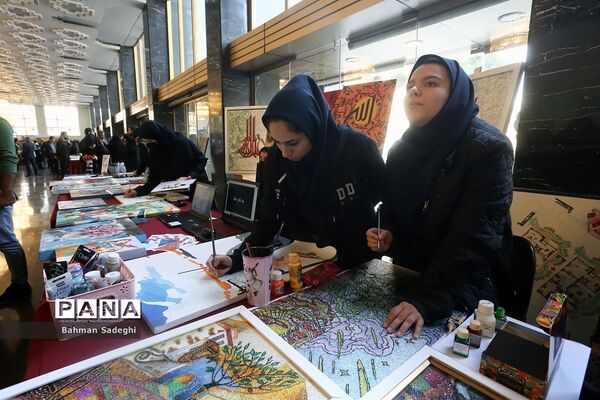 همایش گرامیداشت سالروز تاسیس نهاد امور تربیتی و آغاز هفته امور تربیتی و تربیت اسلامی