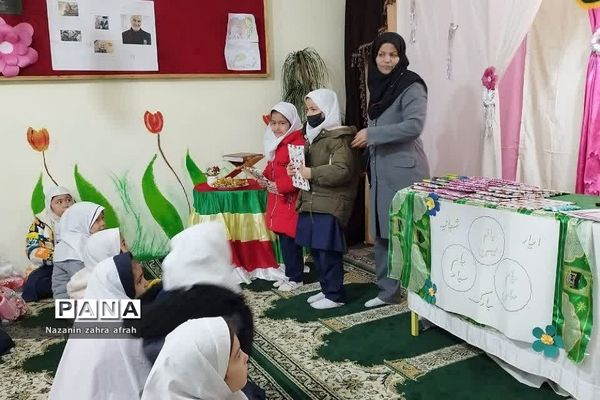 تقدیر از دانش‌آموزان فعال تربیتی و آموزشی در دبستان شهدای کریتون یک  رودهن