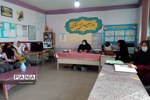 برگزاری جلسه شورای دانش‌آموزی شهر جوادآباد