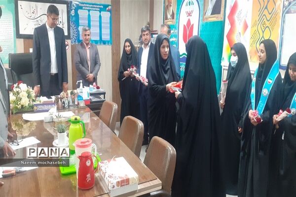 تقدیر از همکاران حوزه پرورشی در سالروز گرامیداشت روز امور تربیتی در شهرستان شادگان