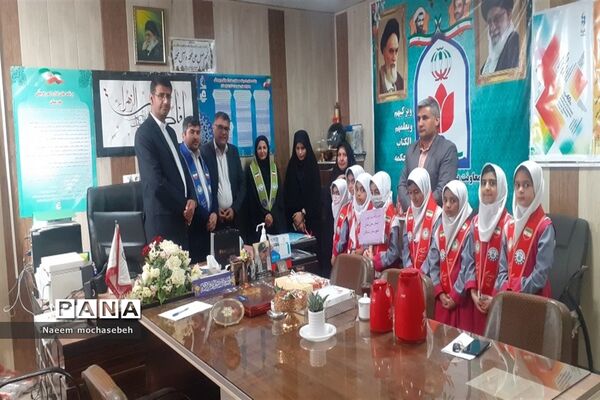 تقدیر از همکاران حوزه پرورشی در سالروز گرامیداشت روز امور تربیتی در شهرستان شادگان