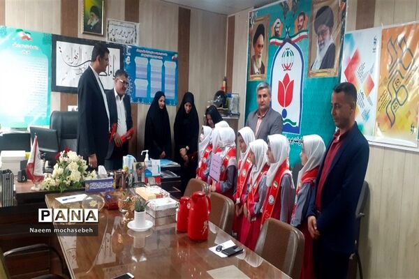 تقدیر از همکاران حوزه پرورشی در سالروز گرامیداشت روز امور تربیتی در شهرستان شادگان