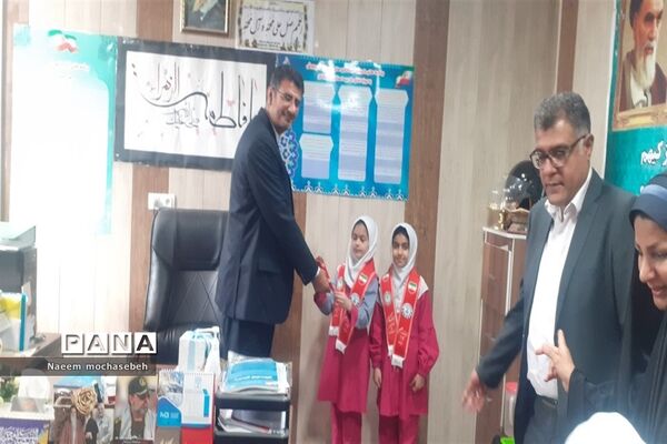 تقدیر از همکاران حوزه پرورشی در سالروز گرامیداشت روز امور تربیتی در شهرستان شادگان