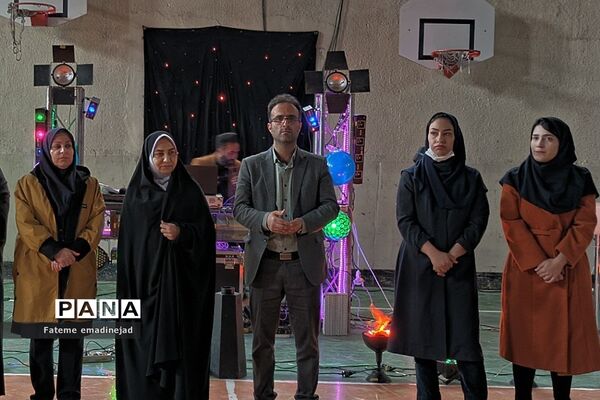 جشن بزرگ اعیاد شعبانیه در مدرسه تربیت رودهن