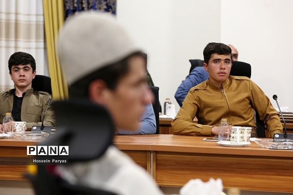 مراسم نخستین اردوی راهیان پیشرفت ویژه دانش‌آموزان عشایر کشور