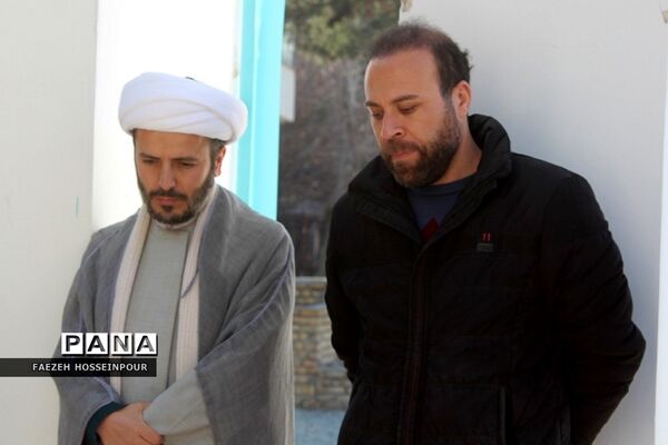 آیین غبارروبی  گلزار شهدا توسط مربیان پرورشی به مناسبت هفته امور تربیتی