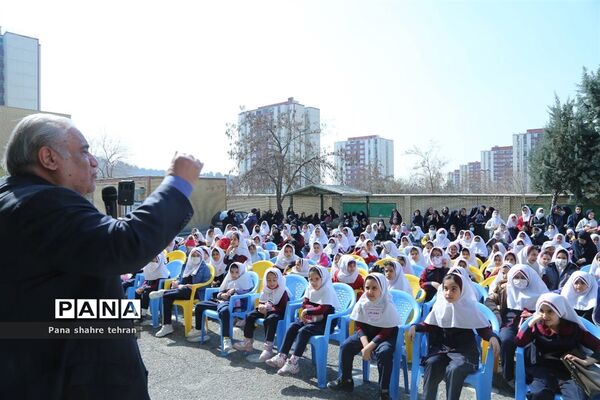 آغاز نمایش فیلم های مستند خیرین در مدارس شهر تهران