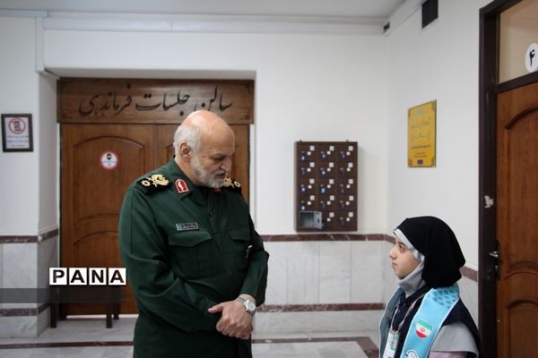 دیدار مدیرکل آموزش و پرورش خراسان رضوی با فرمانده سپاه امام رضا (ع) به مناسبت روز پاسدار