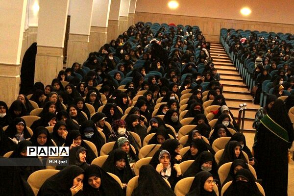 همایش بزرگداشت هفته «امور تربیتی و تربیت اسلامی»  در قم