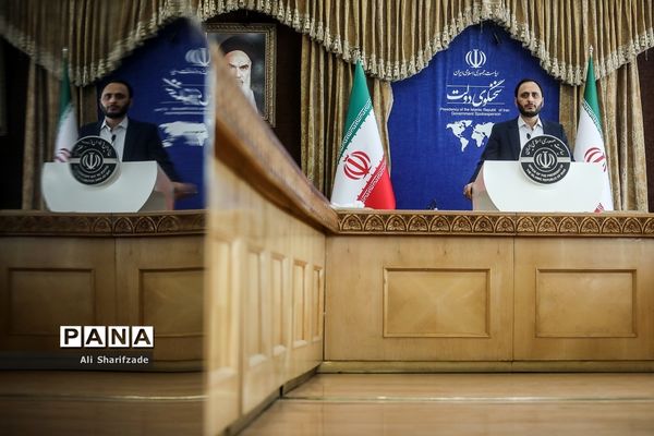 نشست خبری سخنگوی دولت