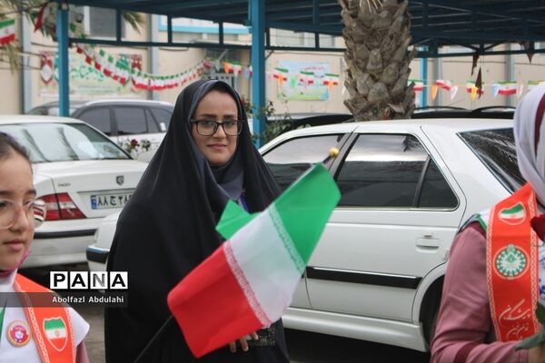 گرامیداشت هفته تربیت اسلامی و روز امور تربیتی توسط دانش‌آموزان استان بوشهر