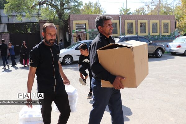 دومین روز از استقبال از زائران طرح گام عاشقی
