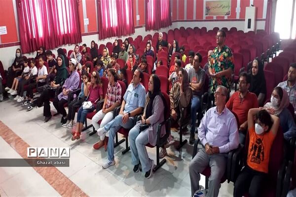 مسابقه شطرنج دانش‌آموزان به‌مناسبت هفته دفاع مقدس