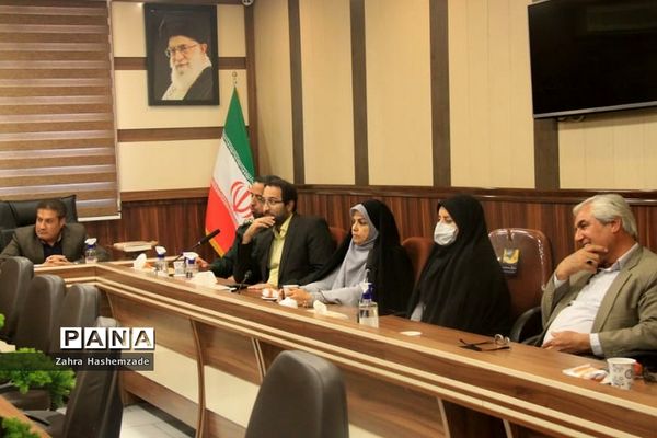 بزرگداشت هفته دفاع مقدس در آموزش و پرورش ناحیه یک شهرری