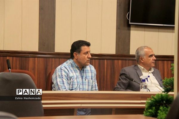 بزرگداشت هفته دفاع مقدس در آموزش و پرورش ناحیه یک شهرری