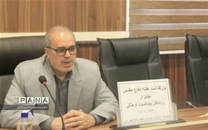 رزمندگان هشت سال دفاع مقدس با عشق و خاضعانه پا در راه دفاع مقدس از میهن گذاشتند