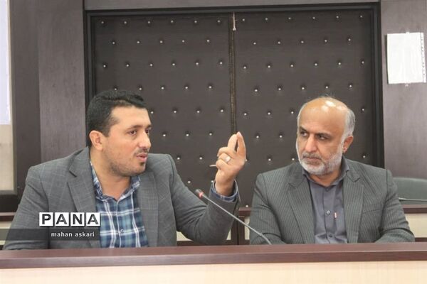 نشست پیگیری مصوبات سفر استاندار مازندران به گلوگاه