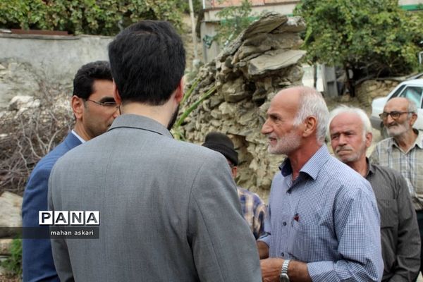 بازدید دستیار ویژه‌ استاندار مازندران از روستای مصیب محله