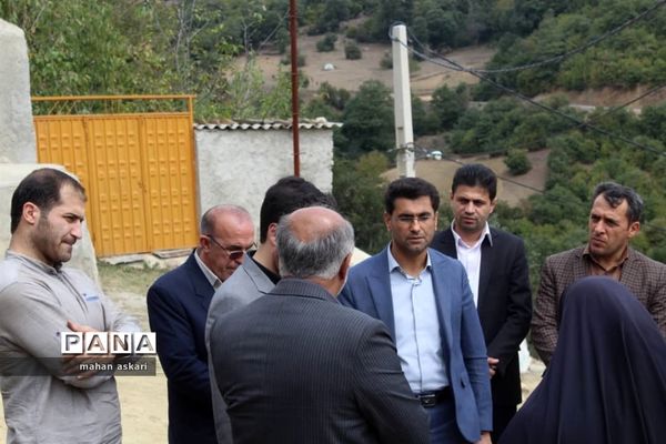 بازدید دستیار ویژه‌ استاندار مازندران از روستای مصیب محله