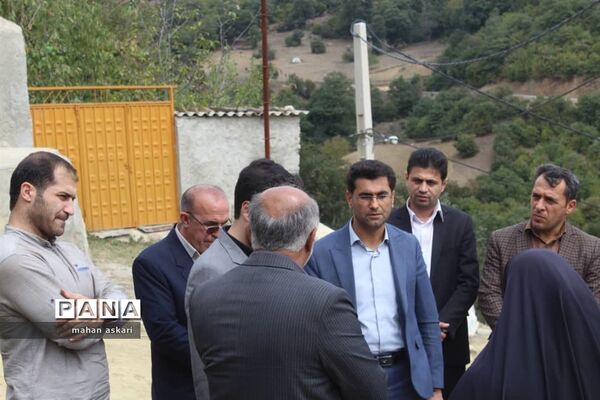 بازدید دستیار ویژه‌ استاندار مازندران از روستای مصیب محله