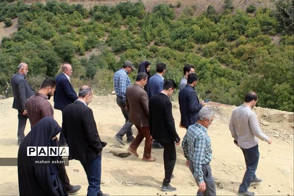 بازدید دستیار ویژه‌ استاندار مازندران از روستای مصیب محله