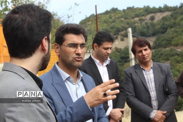 بازدید دستیار ویژه‌ استاندار مازندران از روستای مصیب محله
