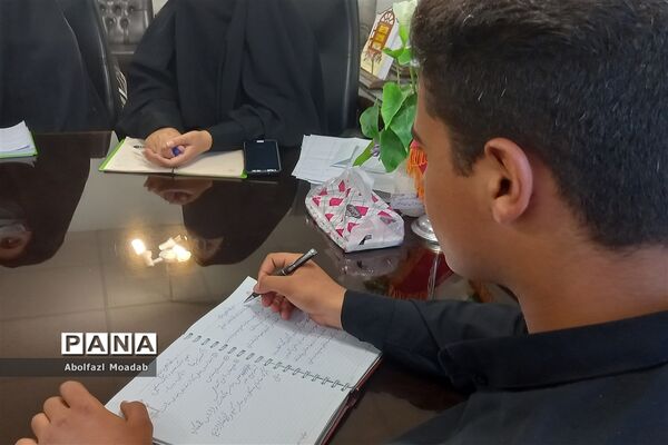 نشست اعضای مجلس دانش‌آموزی، کاشمر