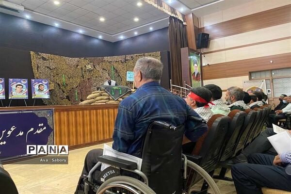 آیین بزرگداشت هشت سال دفاع مقدس در آباده