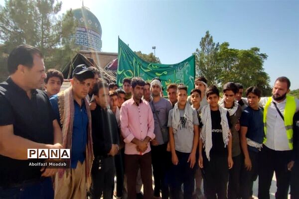 پذیرایی از کاروان‌های پیاده امام رضا(ع)