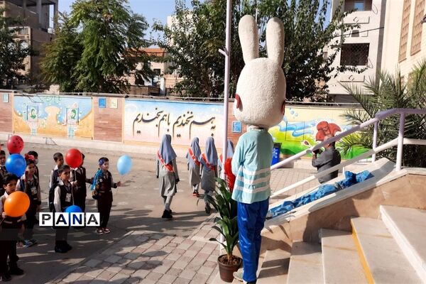 برگزاری مراسم جشن شکوفه‌ها در شهرستان قرچک