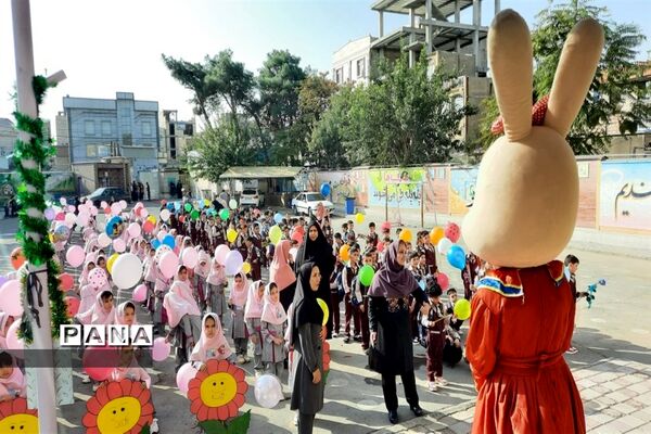 برگزاری مراسم جشن شکوفه‌ها در شهرستان قرچک