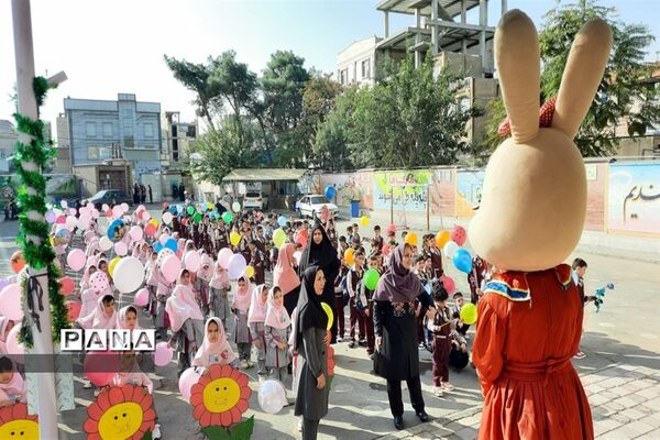 برگزاری مراسم جشن شکوفه‌ها در شهرستان قرچک