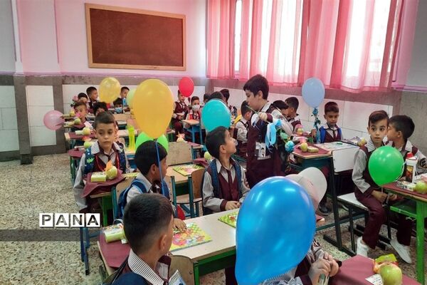 برگزاری مراسم جشن شکوفه‌ها در شهرستان قرچک