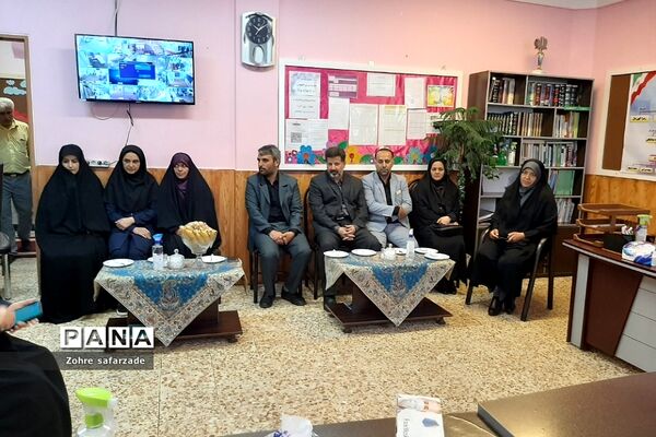 برگزاری جشن غنچه‌ها در آموزش و پرورش رودهن