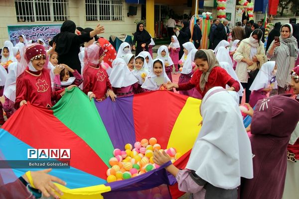 آیین استانی جشن شکوفه‌ها در اورمیه